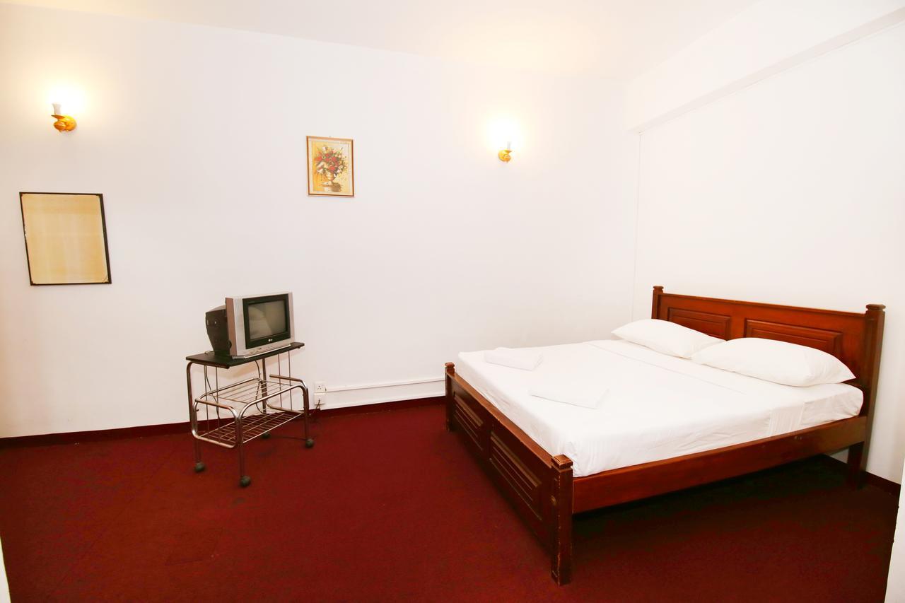 Milano Inn Νουβάρα Ελίγια Εξωτερικό φωτογραφία